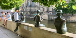 4seniorz Berlin Figuren an der Spree 