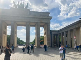 4seniorz berlin kanzler brandenburger tor