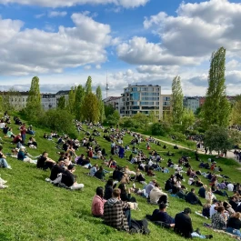 4seniorz berlin mauerpark große wiese